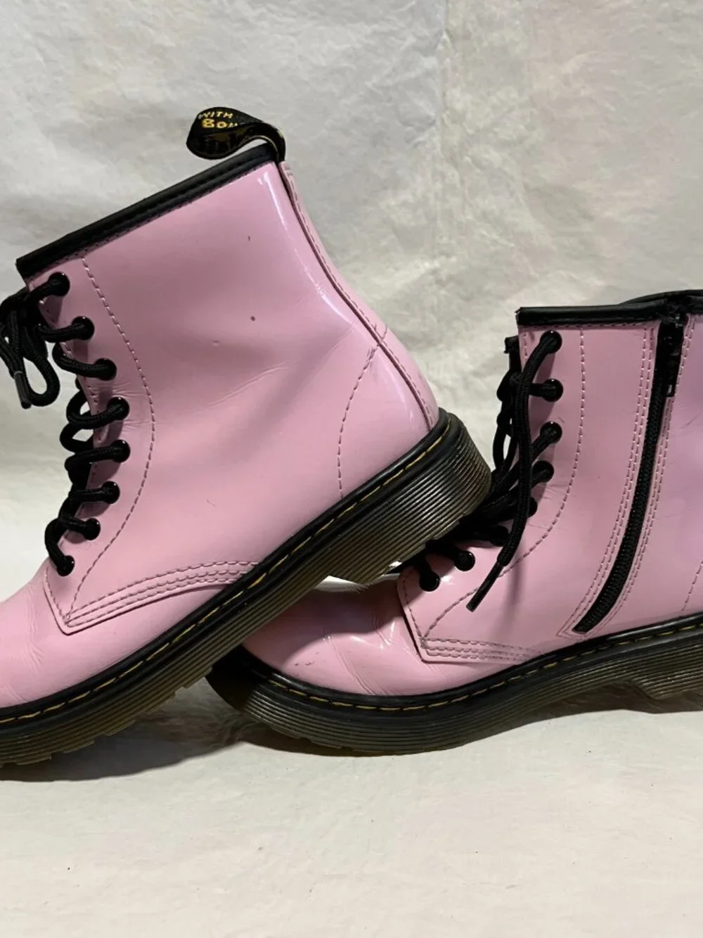 Dr Martens Boots 1460 J pastel pink patent leather youth size 5 combat zip up